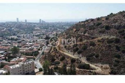 2 dormitorios Apartment en Germasogeia, Cyprus No. 77452 1