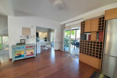 5 bedrooms House in Agios Tychonas, Cyprus No. 74100 10