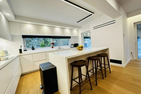 2 bedrooms Apartment in Voula, Greece No. 108360 20