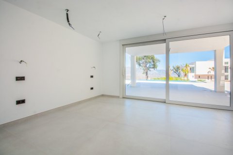 4 bedrooms Villa in Tan Xuan, Vietnam No. 27154 14