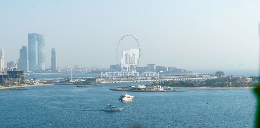 5 bedrooms Penthouse in Palm Jumeirah, UAE No. 118525