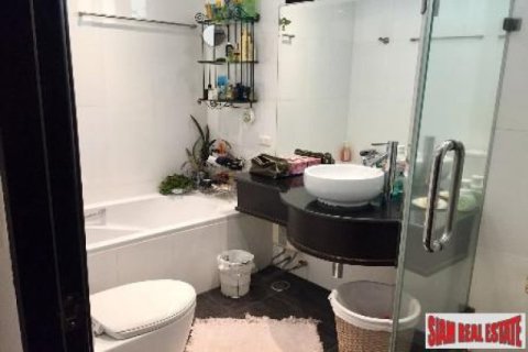 3 bedrooms Apartment in Bangkok, Thailand No. 95809 12