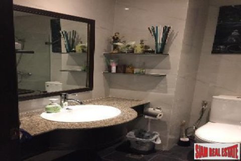 3 bedrooms Apartment in Bangkok, Thailand No. 95809 17