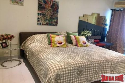 3 bedrooms Apartment in Bangkok, Thailand No. 95809 3