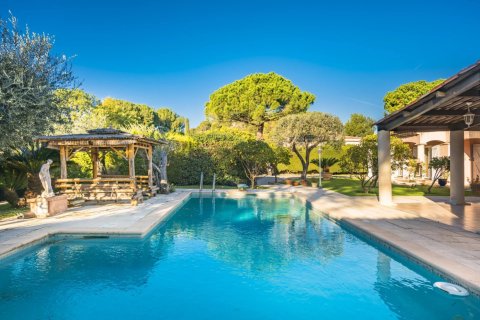 5 chambres Villa à Villefranche-sur-Mer, France No. 69230 8