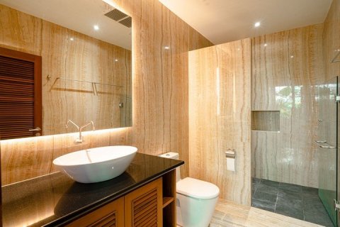 4 bedrooms Villa in Surin Beach, Thailand No. 96742 16