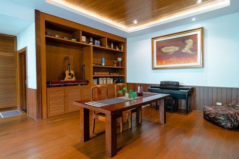 4 bedrooms Villa in Surin Beach, Thailand No. 96742 8