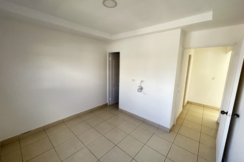 3 bedrooms House in Barrio Colon, Panama No. 117731 7