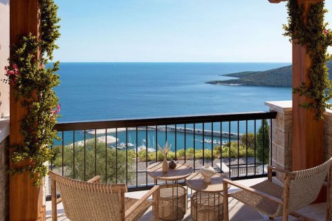 3 bedrooms Apartment in Tivat, Montenegro No. 83682 6