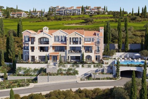 3 bedrooms Apartment in Tivat, Montenegro No. 83682 7