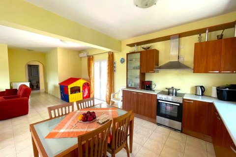 3 bedrooms House in Corfu, Greece No. 54616 8