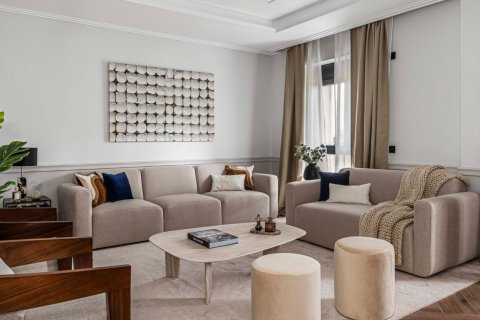 3 bedrooms Apartment in Madrid, Spain No. 89976