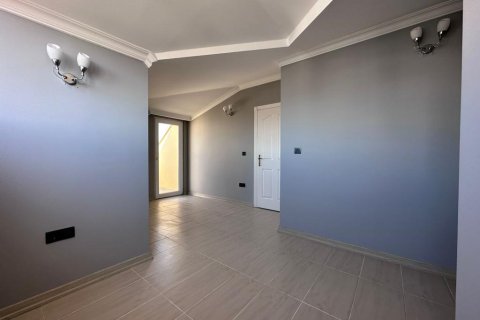 4 bedrooms Penthouse in Bo Ha, Vietnam No. 14507 7