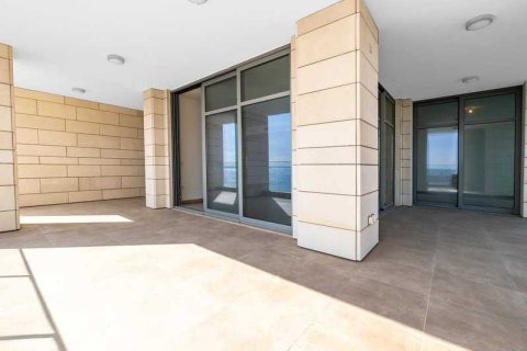 4 bedrooms Apartment in Limassol, Cyprus No. 43546 11