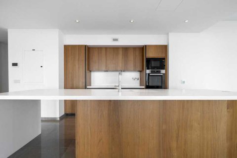 4 bedrooms Apartment in Limassol, Cyprus No. 43546 10