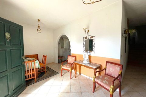 6 bedrooms Villa in Corfu, Greece No. 116699 8