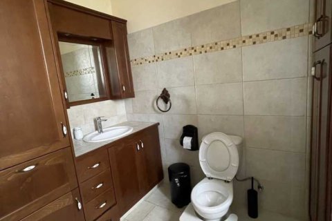 4 dormitorios House en Episkopi, Cyprus No. 65356 3