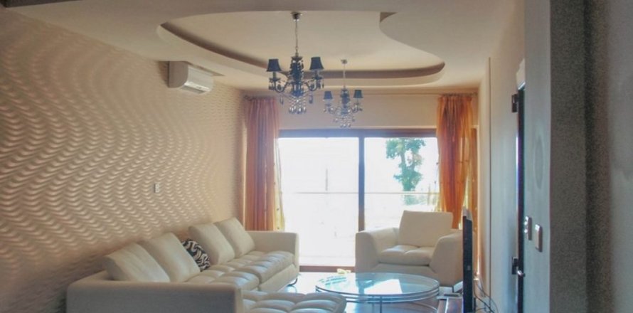 2 bedrooms Apartment in Limassol, Cyprus No. 105653