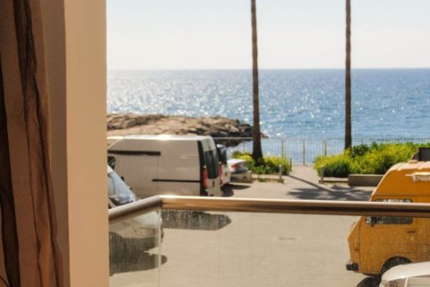 2 bedrooms Apartment in Limassol, Cyprus No. 105653 7