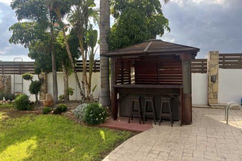 4 chambres House à Ypsonas, Cyprus No. 66136 2