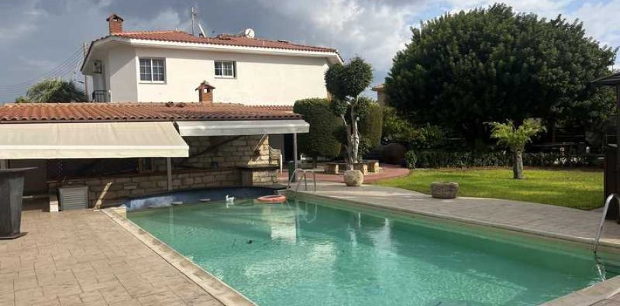 4 chambres House à Ypsonas, Cyprus No. 66136