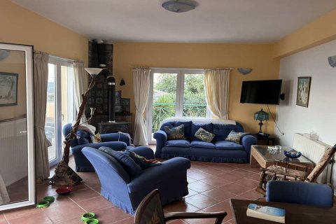 4 bedrooms House in Zakynthos, Greece No. 104861 3