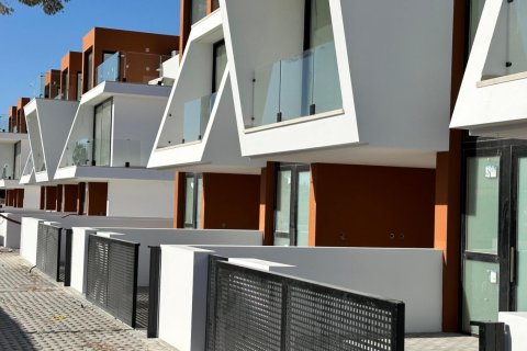 3 dormitorios  en Nam Ma, Vietnam No. 92201 12