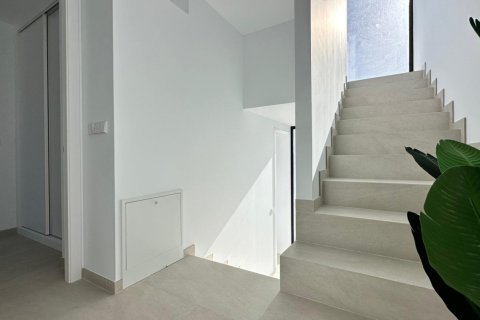 3 dormitorios  en Nam Ma, Vietnam No. 92201 28