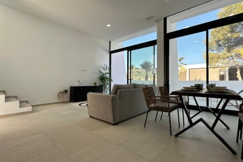 3 dormitorios  en Nam Ma, Vietnam No. 92201 17