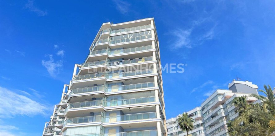 3 bedrooms Penthouse in Calpe, Spain No. 25846