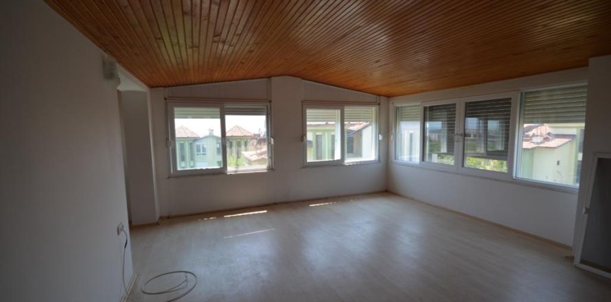 4 bedrooms Villa in Incekum, Turkey No. 14607