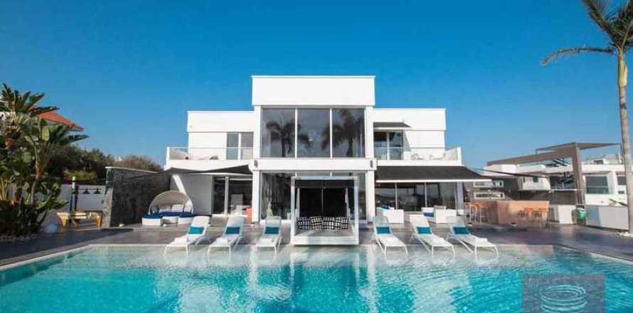 5 dormitorios Villa en Ayia Napa, Cyprus No. 78346