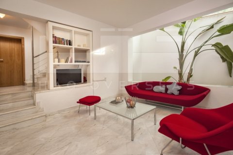 7 bedrooms Villa in Chania, Greece No. 24311 22