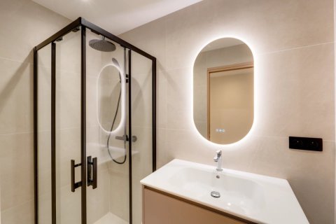 Квартира с 3 спальнями в Кань-сюр-Мер, Франция №99757 10