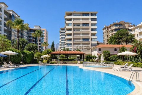 3 dormitorios Apartment en Antalya, Turkey No. 128678