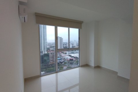 2 bedrooms Apartment in Panama City, Panama No. 109760 4