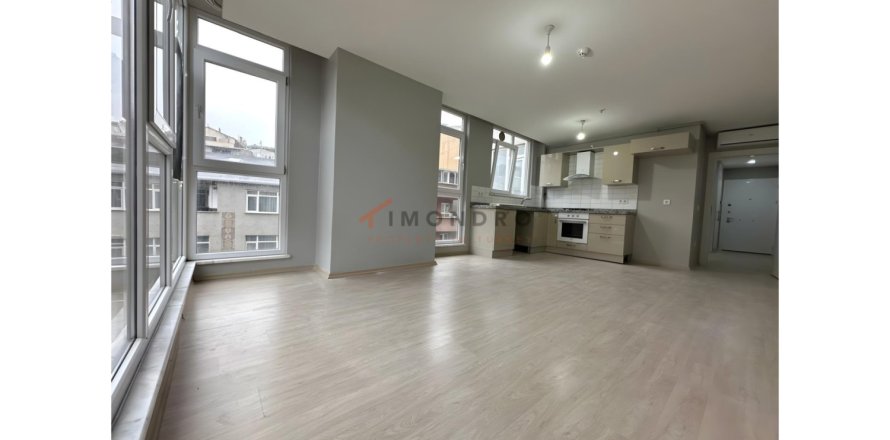 3 chambres Appartement à Kâğıthane, Turkey No. 120651