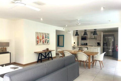 3 bedrooms Villa in Tamarin, Mauritius No. 110449 7