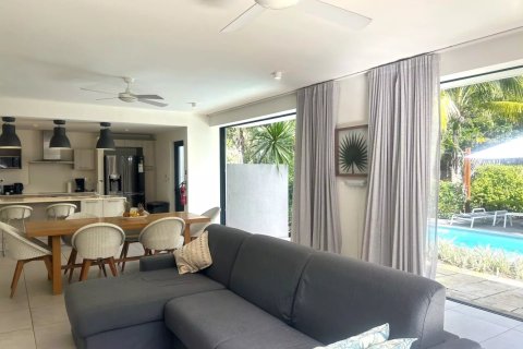 3 bedrooms Villa in Tamarin, Mauritius No. 110449 8