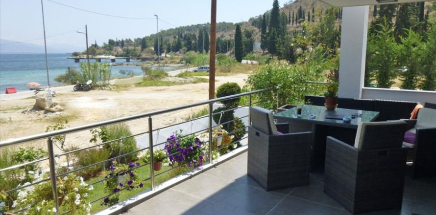 6 chambres Villa à Volos, Greece No. 49101