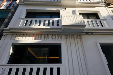 3 bedrooms Apartment in Sisli, Turkey No. 128969
