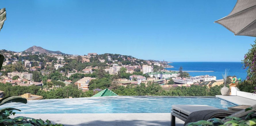 2 bedrooms Bungalow in Malaga, Spain No. 111193