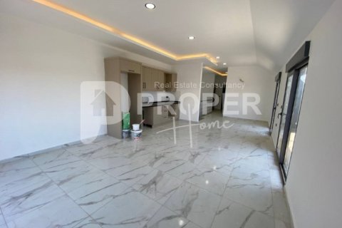 5 rooms Apartment in Lien Chieu, Vietnam No. 21032 9