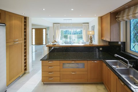 6 bedrooms Villa in Palaia Fokaia, Greece No. 108371 25