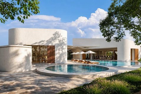 5 bedrooms Villa in Abu Dhabi, UAE No. 129146