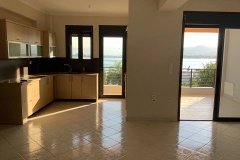 6 bedrooms Apartment in Salamis, Greece No. 109225 1