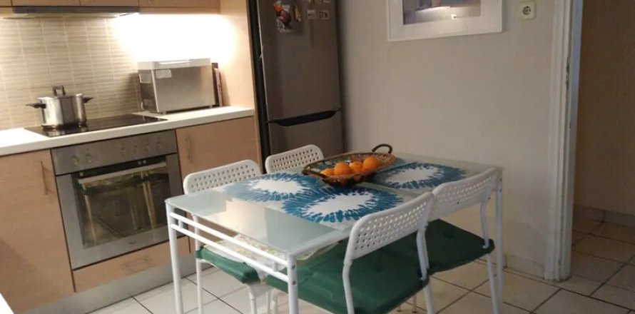 2 bedrooms Apartment in Nea Smyrni, Greece No. 107238