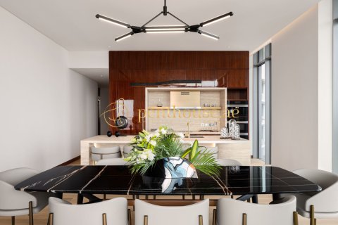 6 bedrooms Apartment in Hoang Van Thu, Vietnam No. 93747 6