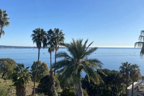 2 dormitorios Apartment en Vallauris, France No. 75769 1