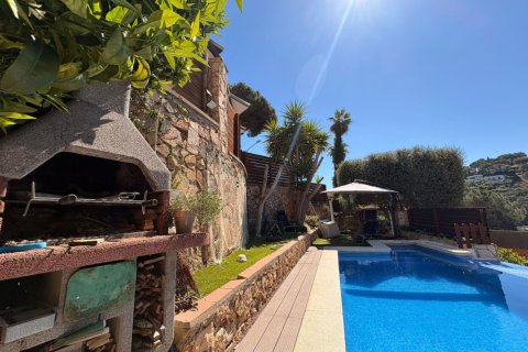 4 dormitorios House en Lloret de Mar, Spain No. 124217